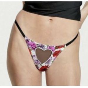 NWT VICTORIA'S SECRET Very Sexy Heart Cutout V-String Thong Panty Floral